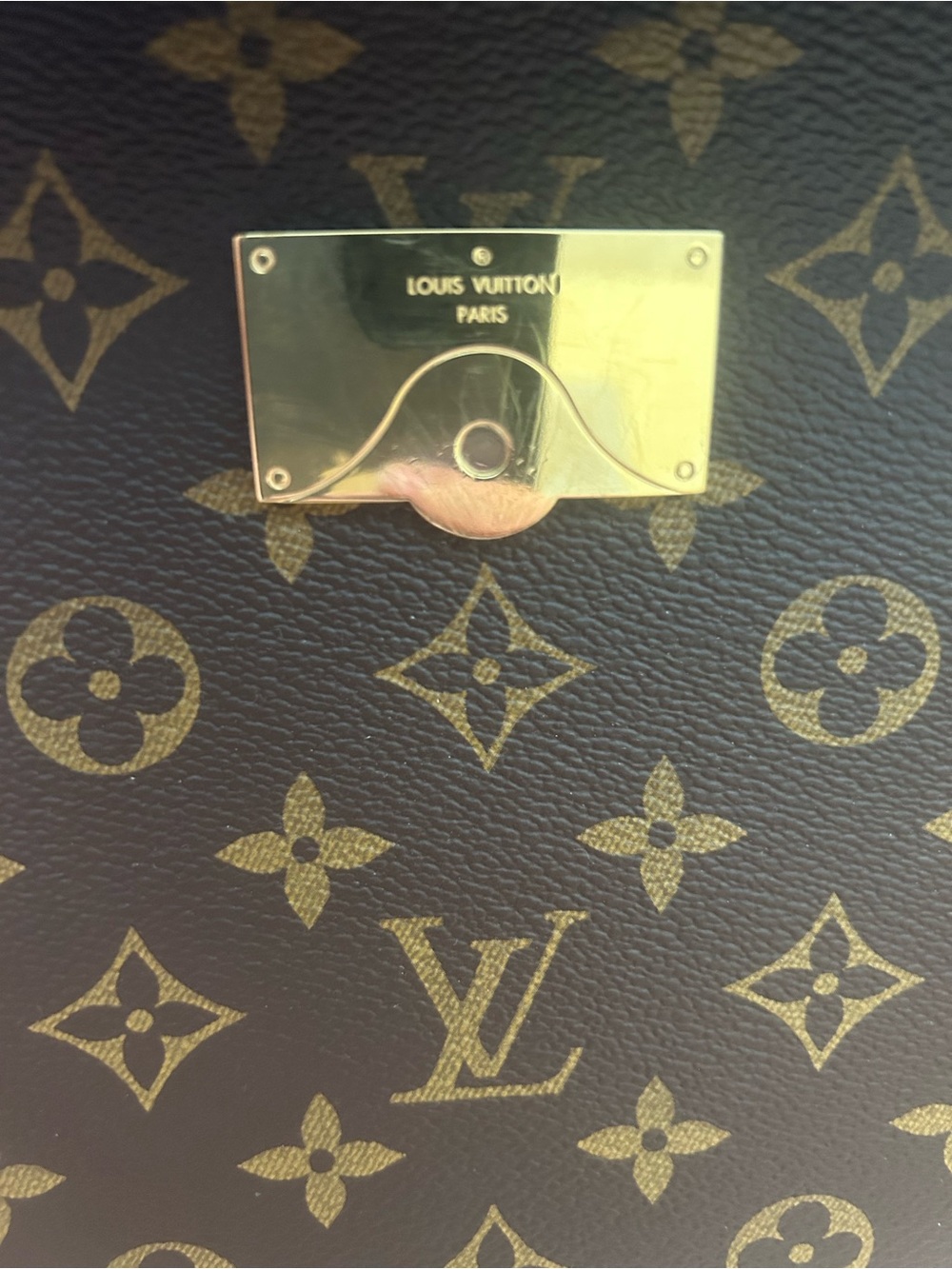 Likes New Louis Vuitton Monogram Cluny MM Satchel - Picture 10 of 15